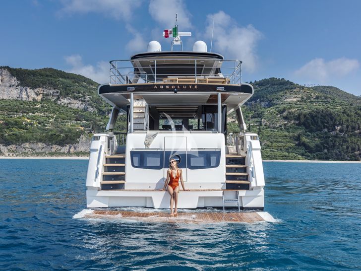 A4A Absolute Navetta 68 swimming platform