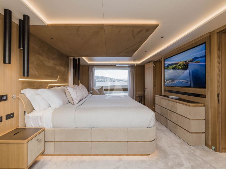 ADVA Benetti Mediterraneo 116 - master cabin ADVA Benetti Mediterraneo 116 - master cabin