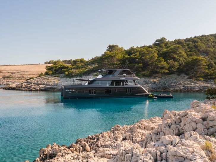 AMBER ONE Sunreef Sunset AMBER ONE Sunreef Sunset