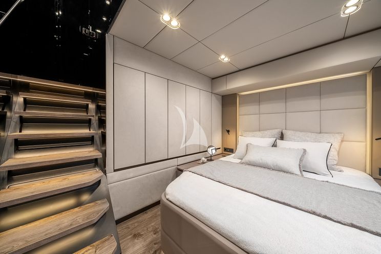 Charter Yacht AMILEO - Sunreef 70 - 4 Cabins - Split - Hvar - Dubrovnik - Croatia