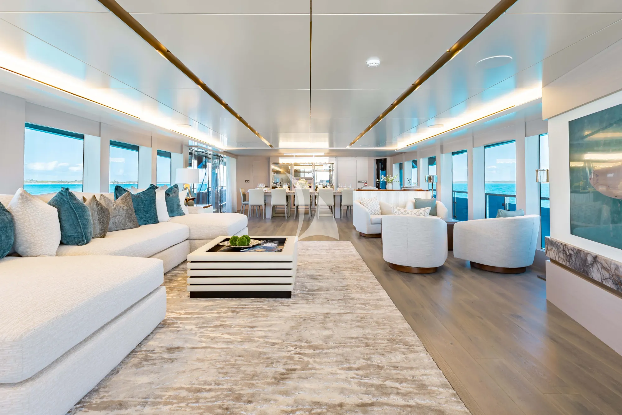 Charter Yacht AMORE - Numarine 37 XP - 6 Cabins - Nassau - Exumas - Bahamas