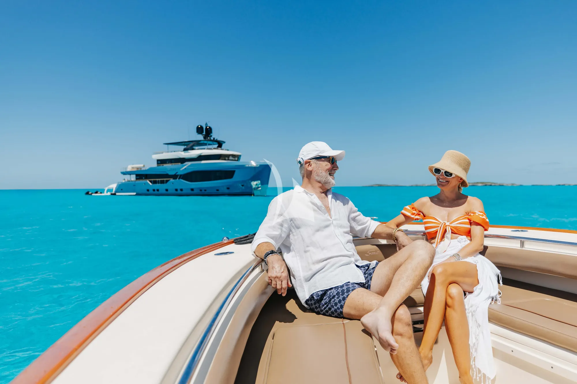 Charter Yacht AMORE - Numarine 37 XP - 6 Cabins - Nassau - Exumas - Bahamas