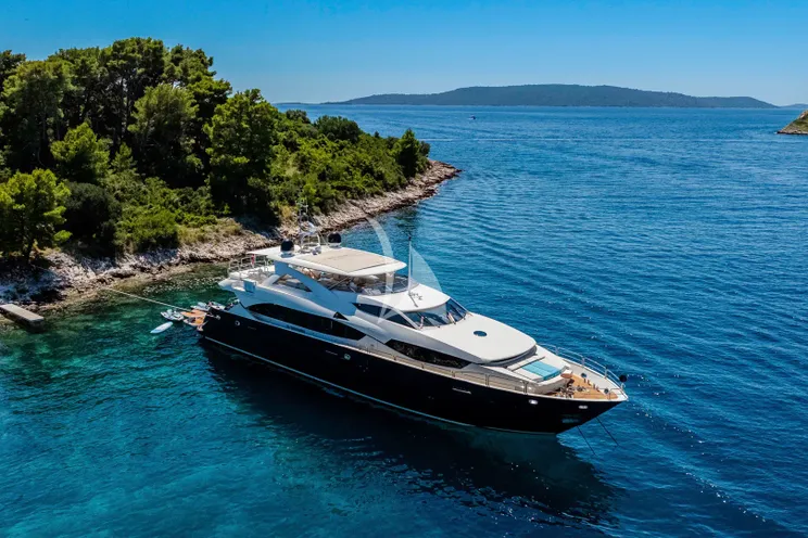 Charter Yacht ARAGO - Sunseeker 34m - 5 Cabins - Split - Dubrovnik - Hvar - Croatia