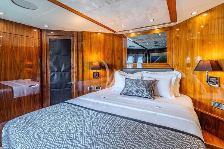 Charter Yacht ARAGO - Sunseeker 34m - 5 Cabins - Split - Dubrovnik - Hvar - Croatia