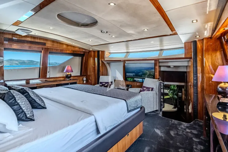 Charter Yacht ARAGO - Sunseeker 34m - 5 Cabins - Split - Dubrovnik - Hvar - Croatia