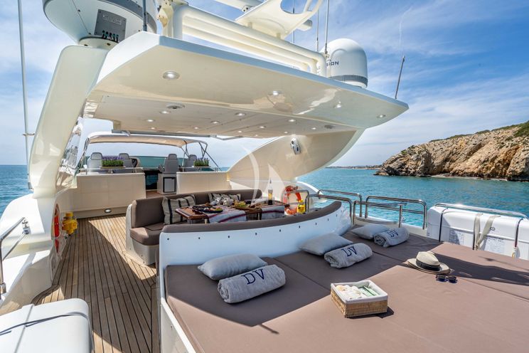 Charter Yacht DOLCE VITA IV - Astondoa 102 GLX - 5 Cabins - Ibiza - Formentera - Mallorca - Balearics - Spain