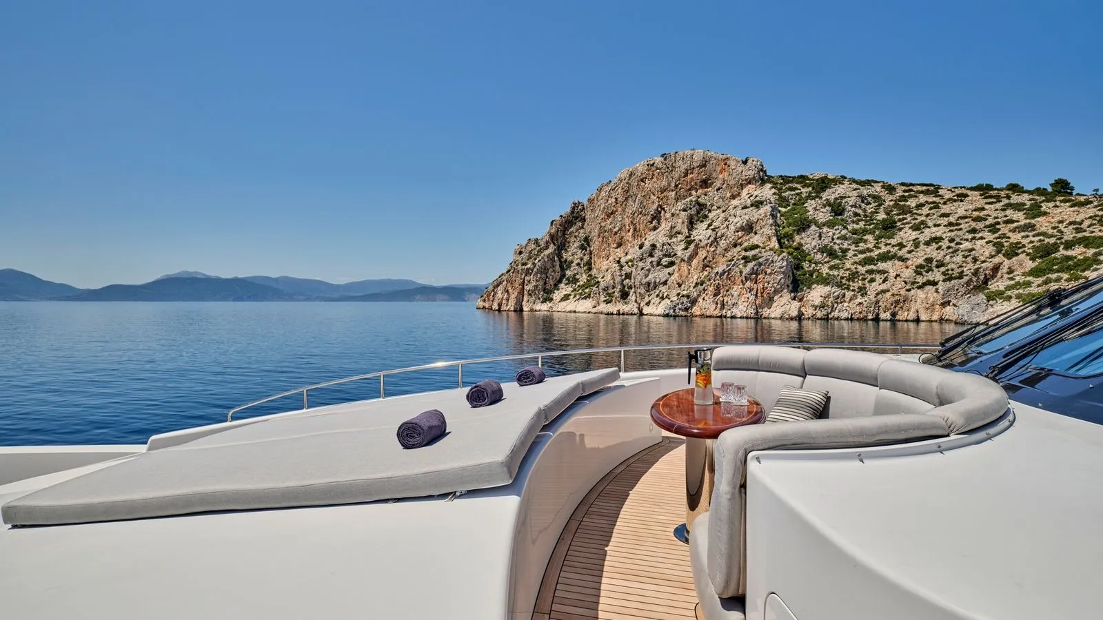 BENIK Heesen Bow