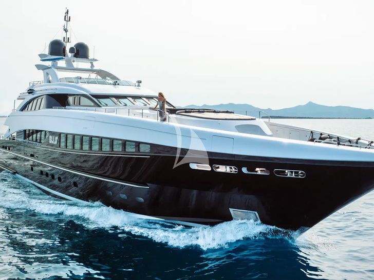 BLISS Heesen 44m - cruising BLISS Heesen 44m - cruising
