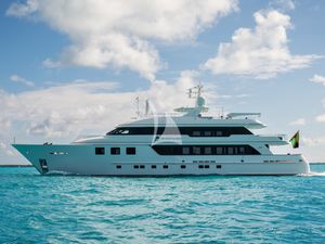 CROSSED SABRE - Burger 144 - 7 Cabins - Nassau - Exumas - Bahamas CROSSED SABRE - Burger 144 - 7 Cabins - Nassau - Exumas - Bahamas