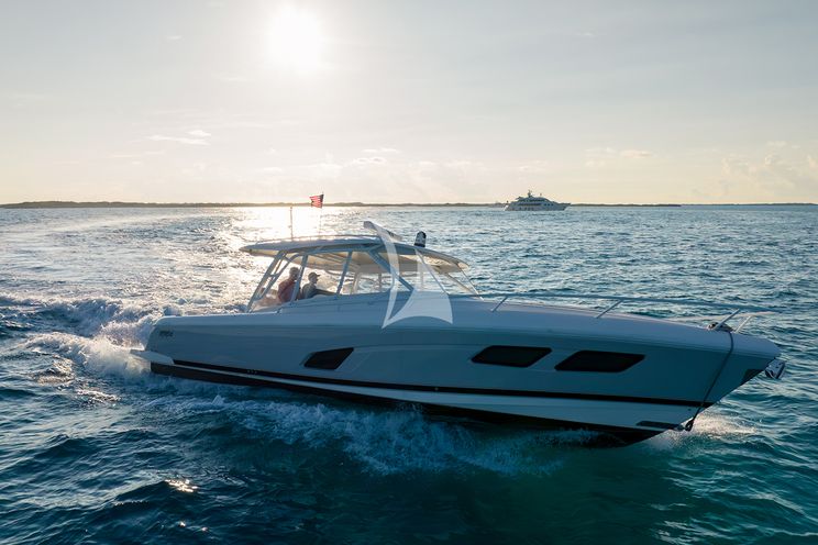 Charter Yacht CROSSED SABRE - Burger 144 - 7 Cabins - Nassau - Exumas - Bahamas