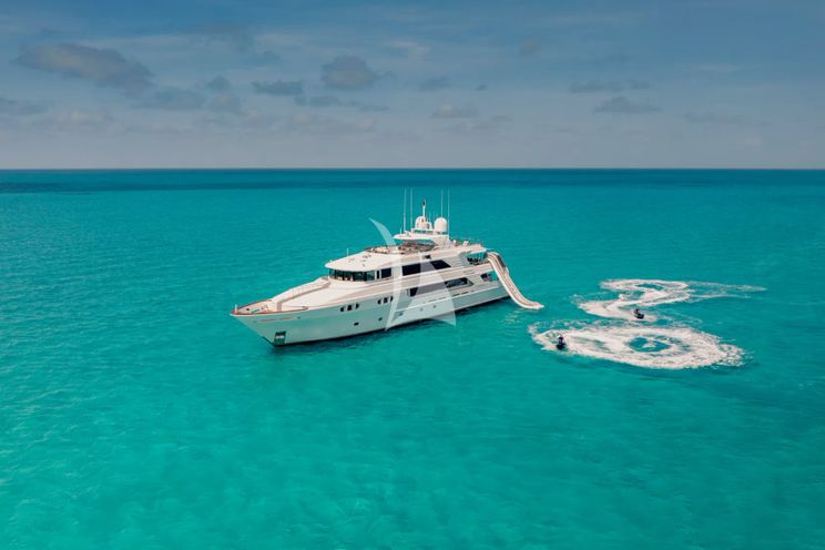 Charter Yacht FAR FROM IT - Richmond 142 - 5 Cabins - Nassau - Exumas - Eleuthera - Paradise Island - Bahamas