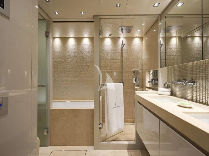 GEORGE FIVE Sanlorenzo Master Bath GEORGE FIVE Sanlorenzo Master Bath