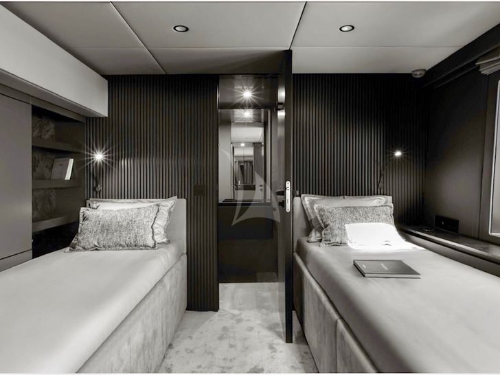 GRAYONE Sunreef 80 - twin cabin GRAYONE Sunreef 80 - twin cabin