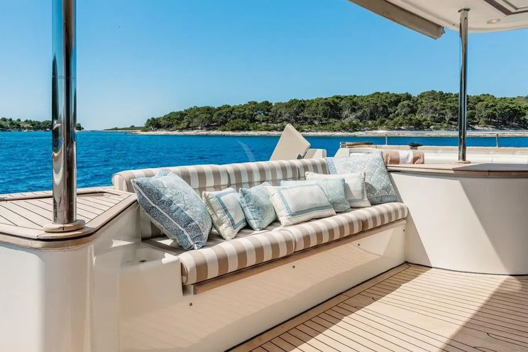 Charter Yacht IMAGINE - Ferretti Custom Line Navetta 30 - 5 Cabins - Zadar - Split - Dubrovnik - Hvar - Croatia