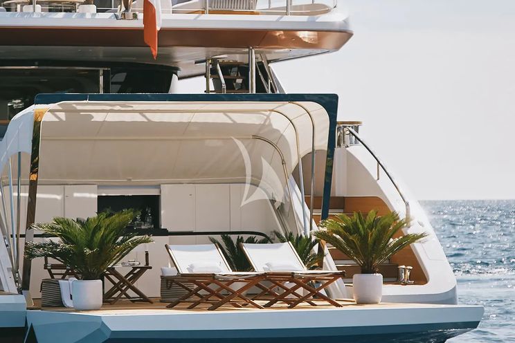 Charter Yacht KOJU - Benetti Motopanfilo 37m - 5 Cabins - Nassau - Exumas - Bahamas