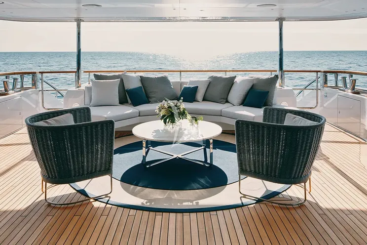 Charter Yacht KOJU - Benetti Motopanfilo 37m - 5 Cabins - Nassau - Exumas - Bahamas