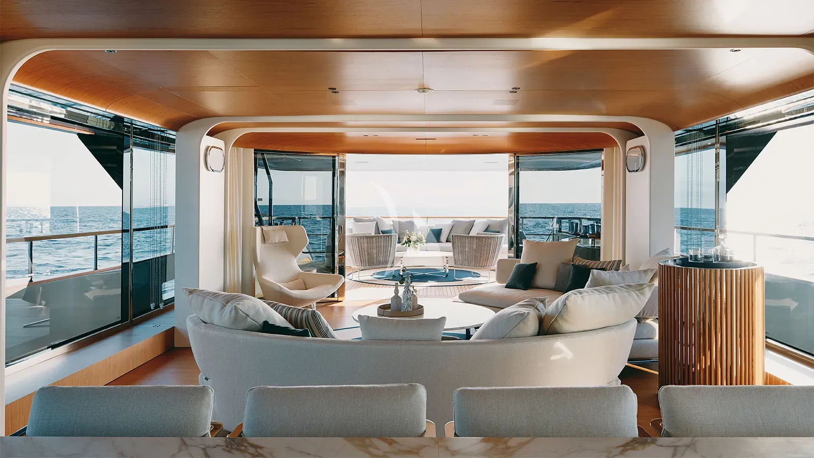 Charter Yacht KOJU - Benetti Motopanfilo 37m - 5 Cabins - Nassau - Exumas - Bahamas