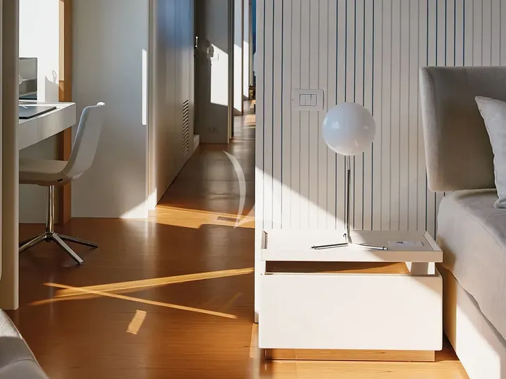 KOJU Benetti Motopanfilo 37m - master cabin work area KOJU Benetti Motopanfilo 37m - master cabin work area