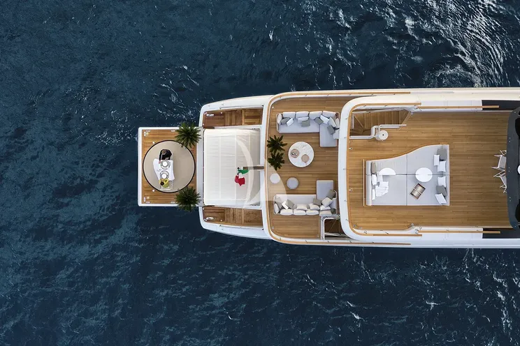 Charter Yacht KOJU - Benetti Motopanfilo 37m - 5 Cabins - Nassau - Exumas - Bahamas