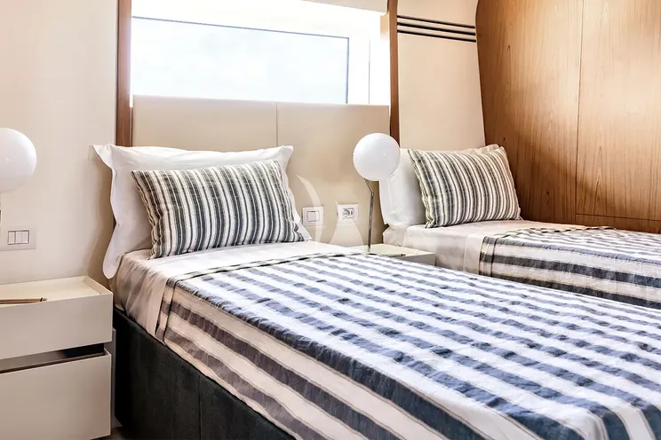 Charter Yacht KOJU - Benetti Motopanfilo 37m - 5 Cabins - Nassau - Exumas - Bahamas