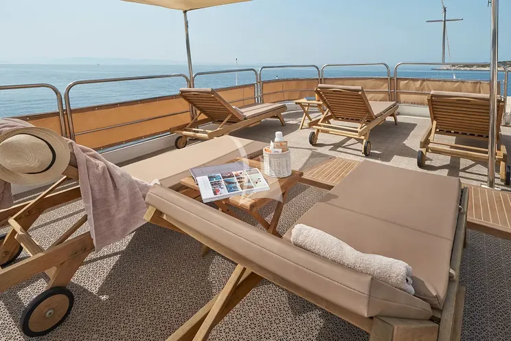 Charter Yacht LA PERLA - Belena 40m - 8 Cabins - Trogir - Hvar - Dubrovnik