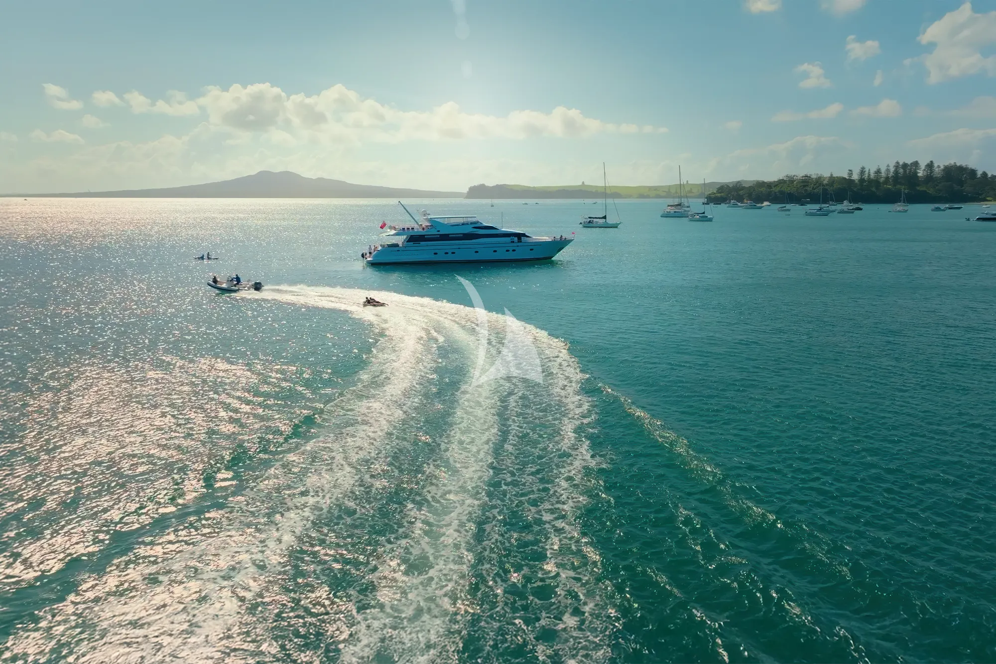 LIBERTE IV Falcon 100 - anchored