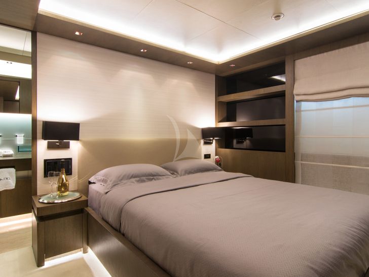 MADO Admiral Yacht Double 1 MADO Admiral Yacht Double 1