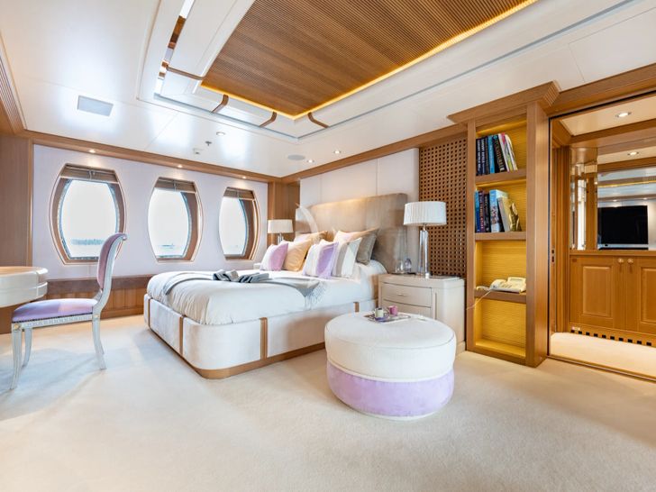 MARLA Amels 50m - master cabin MARLA Amels 50m - master cabin
