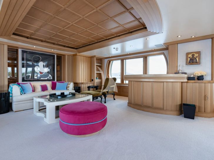 MARLA Amels 50m - sky lounge wide shot MARLA Amels 50m - sky lounge wide shot