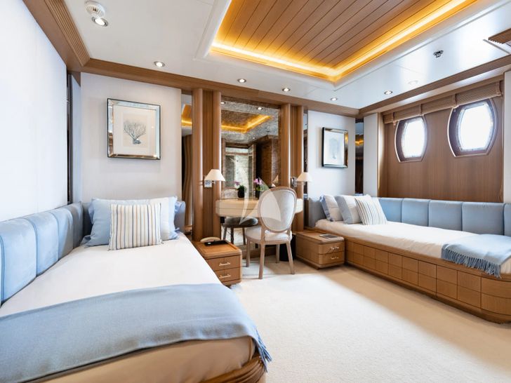 MARLA Amels 50m - twin cabin 1 MARLA Amels 50m - twin cabin 1