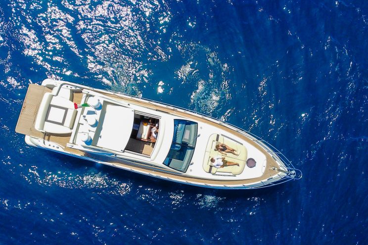 Charter Yacht MARYGRACE - Azimut 68S - 3 Cabins - Capri - Positano - Amalfi