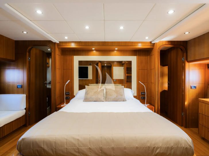 MY WAY Master Cabin MY WAY Master Cabin