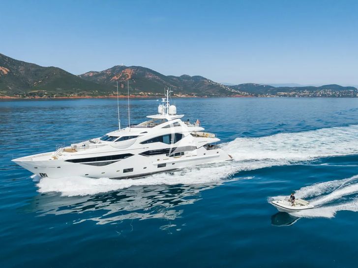 NO.9 Sunseeker 131 - cruising with the tender NO.9 Sunseeker 131 - cruising with the tender