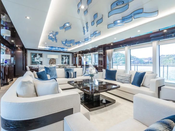 NO.9 Sunseeker 131 - main saloon seating NO.9 Sunseeker 131 - main saloon seating