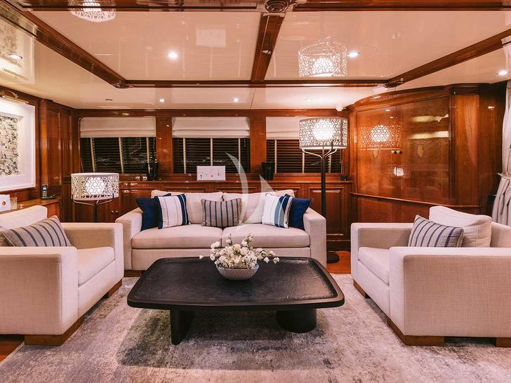 OAK Benetti Classic 115 - sky lounge saloon OAK Benetti Classic 115 - sky lounge saloon