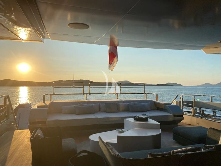 PANDION PEARL Sanlorenzo Main Deck Aft PANDION PEARL Sanlorenzo Main Deck Aft