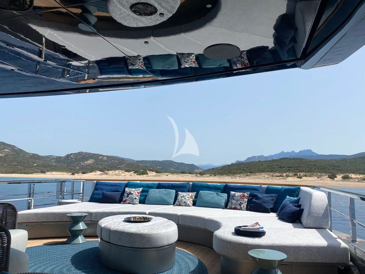 PANDION PEARL Sanlorenzo Sundeck Aft PANDION PEARL Sanlorenzo Sundeck Aft