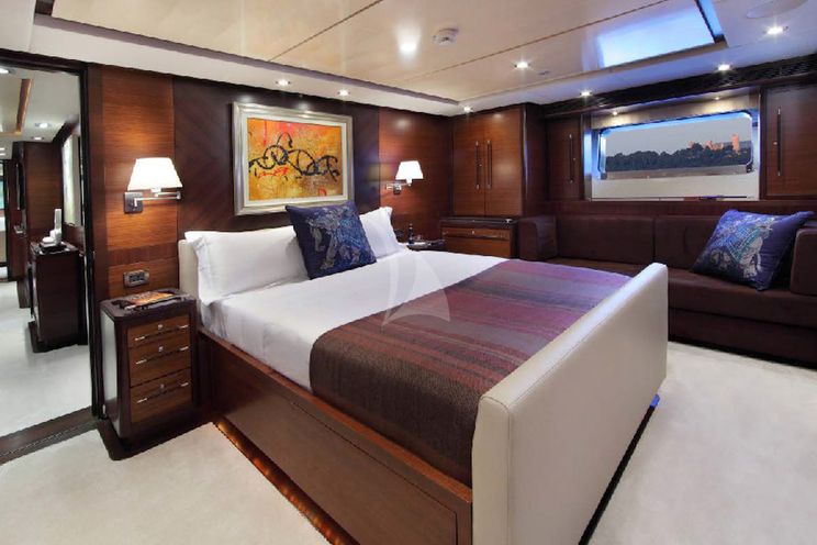 Charter Yacht PRANA - 58.4m Alloy Yachts - 5 Staterooms - Tortola - St Maarten - Antigua - Monaco - Porto Cervo - Naples