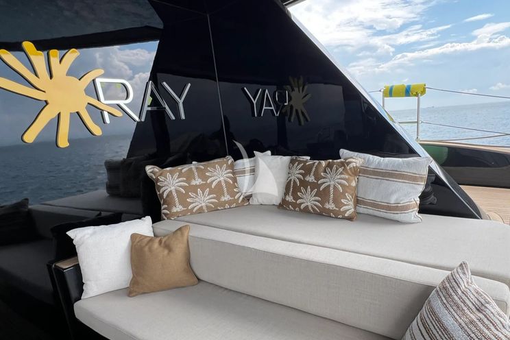 Charter Yacht RAY - Sunreef 70 - 4 Cabins - Nassau - Exumas - Bahamas