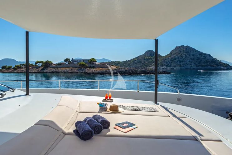 Charter Yacht SEA WOLF - Mondomarine 42m - 6 Cabins - Athens - Mykonos - Paros - Cyclades - Aegean - Greece