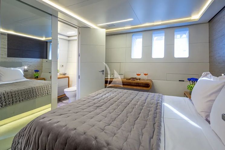 Charter Yacht SEA WOLF - Mondomarine 42m - 6 Cabins - Athens - Mykonos - Paros - Cyclades - Aegean - Greece