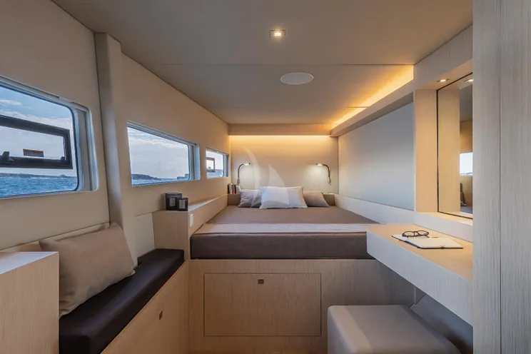 Charter Yacht SILENT DREAM - Silent 60 - 3 Cabins - Split - Hvar - Dubrovnik