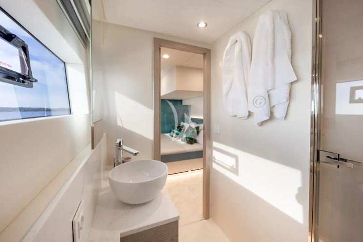 Charter Yacht SILENT GRACE - Silent Yacht 62 - 4 Cabins - Cannes - Monaco - St Tropez