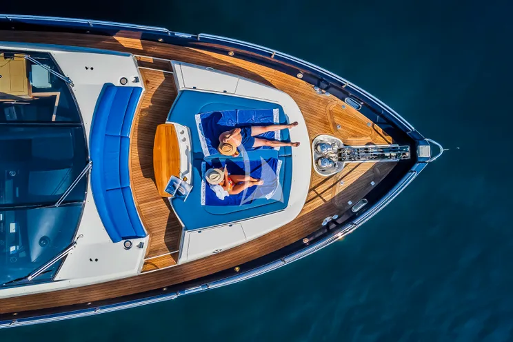 Charter Yacht THE BEST WAY - Sunseeker 86 - 4 Cabins - Split - Dubrovnik - Hvar - Tivat - Croatia