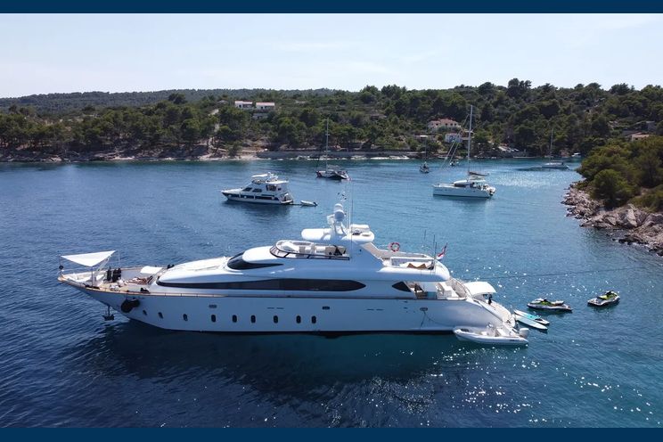 Charter Yacht TUSCAN SUN - Maiora 106 - 5 Cabins - Split - Hvar - Korcula - Dubrovnik