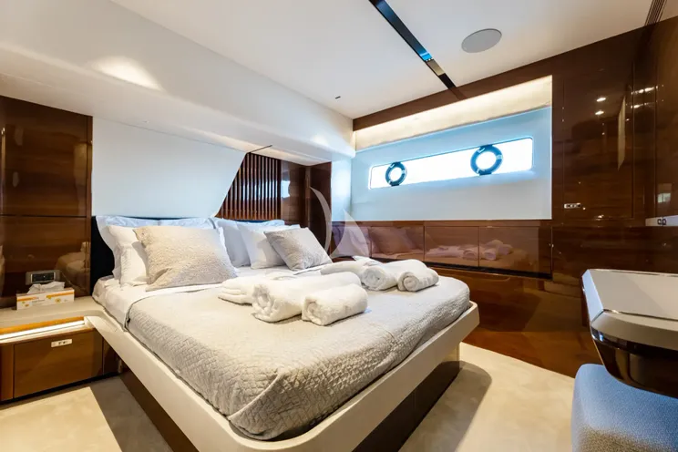 Charter Yacht VISTA - Princess Y85 - 4 Cabins - Athens - Mykonos - Paros - Cyclades - Greece