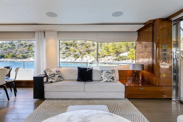 Charter Yacht VISTA - Princess Y85 - 4 Cabins - Athens - Mykonos - Paros - Cyclades - Greece