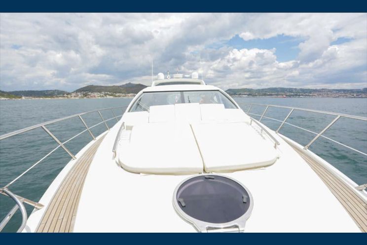 Charter Yacht MARYGRACE - Azimut 68S - 3 Cabins - Capri - Positano - Amalfi