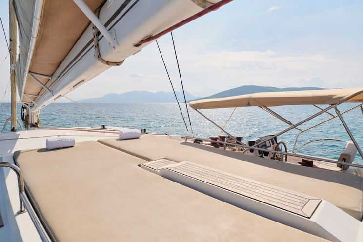 Charter Yacht WORLD'S END - Fountaine Pajot Galathea 65 - 5 Cabins - Athens - Corfu - Lefkas - Santorini - Zakynthos - Greece