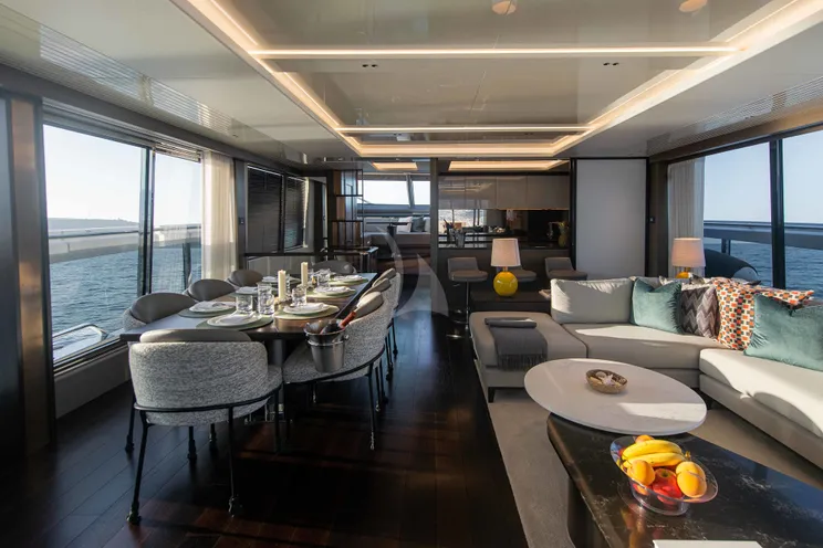 Charter Yacht WYLDECREST - Sunseeker 90 Ocean - 4 Cabins - Cannes - Monaco - St Tropez